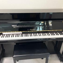 Pianoforte Yamaha B2 (condizioni quasi perfette).