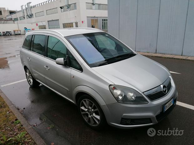 OPEL Zafira 2ª serie - 2008