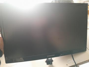 tv samsung 22 pollici