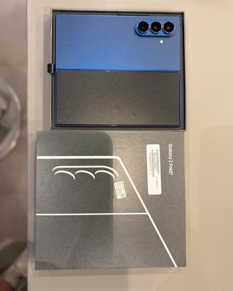 Samsung Z Fold 7 256 GB blue Shadow