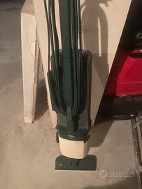 Aspirapolvere folletto VK121