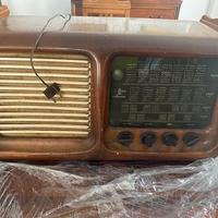 radio Magnadyne modernariato
