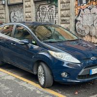 Fiesta  Ford GPL  Titanium - Car play -Android
