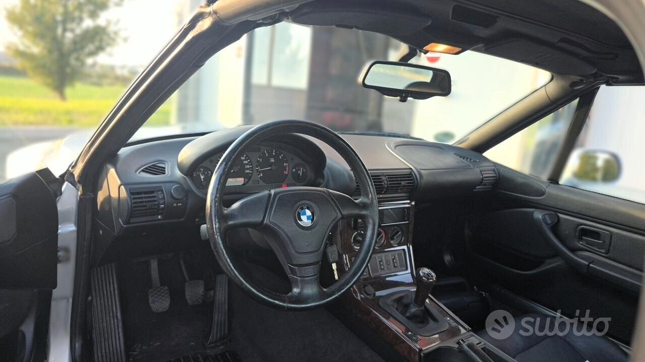 BMW Z3 1997 photo 2