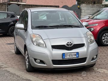Toyota Yaris 1.0 benz - Garanzia 12 Mesi