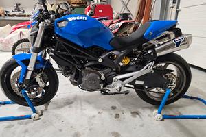 Ducati Monster 696 (2008) - "Color Therapy"