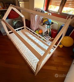 Lettino casetta 80x160 con materasso