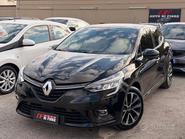 Renault Clio 1.5 dCi 115CV Initiale Paris COCKPIT 