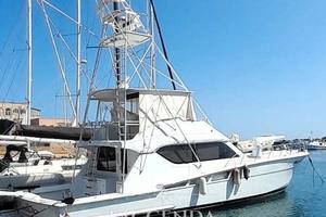 Hatteras 60 convertible