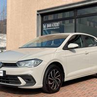 Volkswagen Polo 1.0 LIFE 80cv NEOPATENTATI