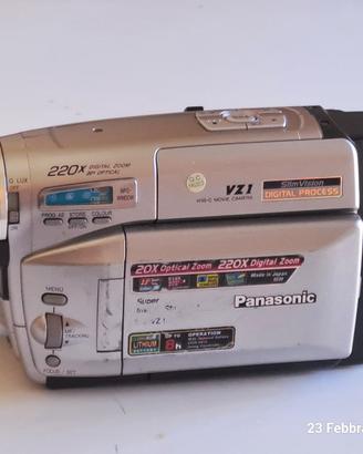 Videocamera VHS-C  Panasonic NV-VZ1 funzionante