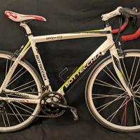 Bici da corsa Bottecchia Duello con pedali Look