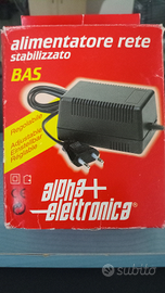 Alimentatore di rete regolabile