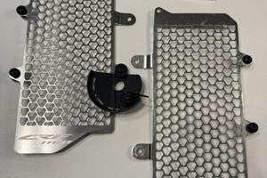 Honda africa twin 1100 griglie radiatore originali