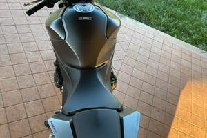 Honda hornet 1000 del 2025