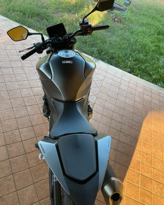 Honda hornet 1000 del 2025