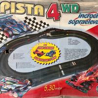 Pista mini 4 WD GLOBO