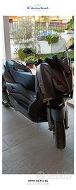 Yamaha Xmax(tecmax)