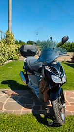 Scooter Aprilia Sportcity 200