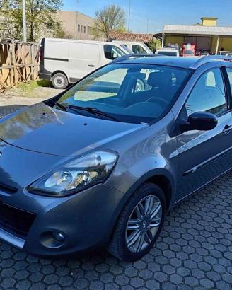 Renault Clio 1.2 16V TCE SporTour Live!
