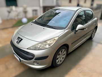 Peugeot 207 5p 1.4 hdi - ANCHE PER NEOPATENTATI