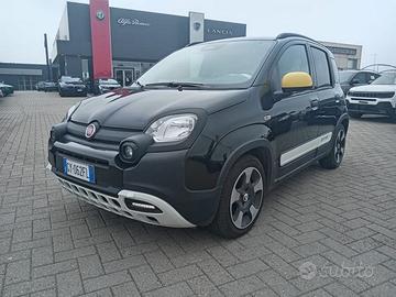 FIAT Panda 1.0 FireFly 70cv S&S Hybrid Pandin...