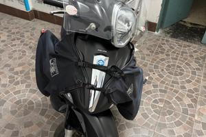 Piaggio Beverly 350 police