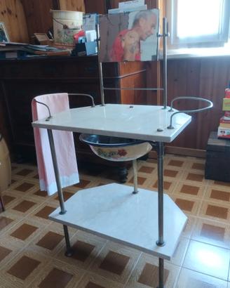 lavabo antico in marmo