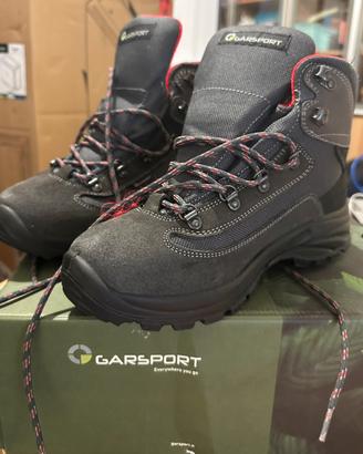 Scarpe trekking tg 39 come nuove