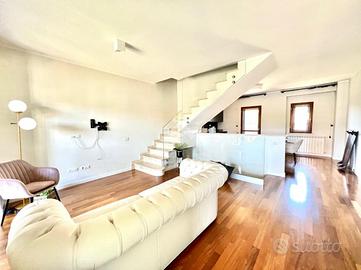 VILLA A SCHIERA A VALMONTONE