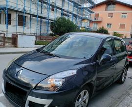 Renault Scenic 2011