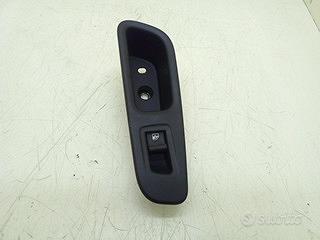 INTERRUTTORE ALZACRISTALLI PORTA POS SX. JEEP RENE