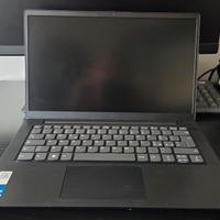 Notebook pc Lenovo V14 in garanzia