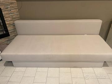 Divano letto ikea con trasporto prezzo trattabile