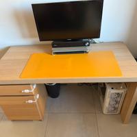 Scrivania ikea MALM