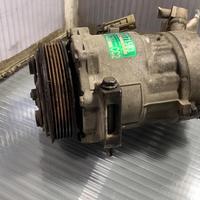 COMPRESSORE A/C OPEL Vectra C Berlina Diesel 1.9 (