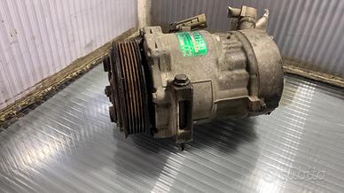 COMPRESSORE A/C OPEL Vectra C Berlina Diesel 1.9 (