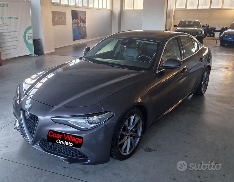 Alfa Romeo Giulia (2016)