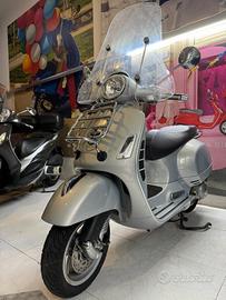 Piaggio Vespa 300 GTS TOURING ABS GRIGIO CHIARO ME