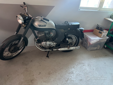 Moto Laverda 200 anno 62