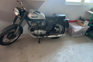 Moto Laverda 200 anno 62