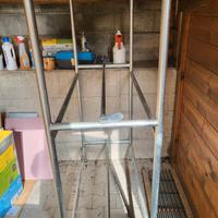 Scaffale porta gomme auto