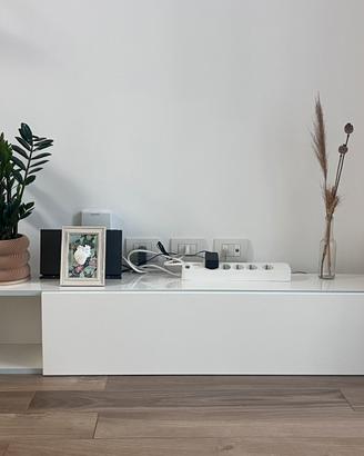 Mensola Ikea vano apribile a clic