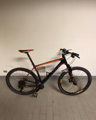 Scott Scale 910 tg. XL carbon 29”