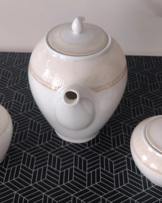 Set Teiera + Zuccheriera + Lattiera / Marchio "AMC