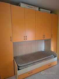 Cameretta Armadio con doppio letto + scrivania