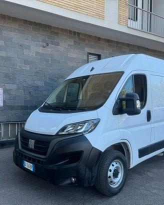 Fiat ducato tetto alto passo medio anno 2022 euro 