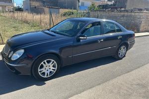 Mercedes classe E220CDI (W211)