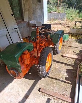 Trattore Pasquali 945 d'epoca snodato 4x4