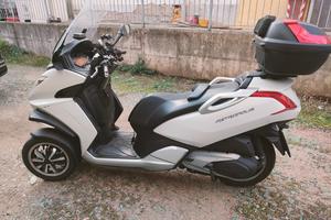 Peugeot Metropolis 400 - 2014